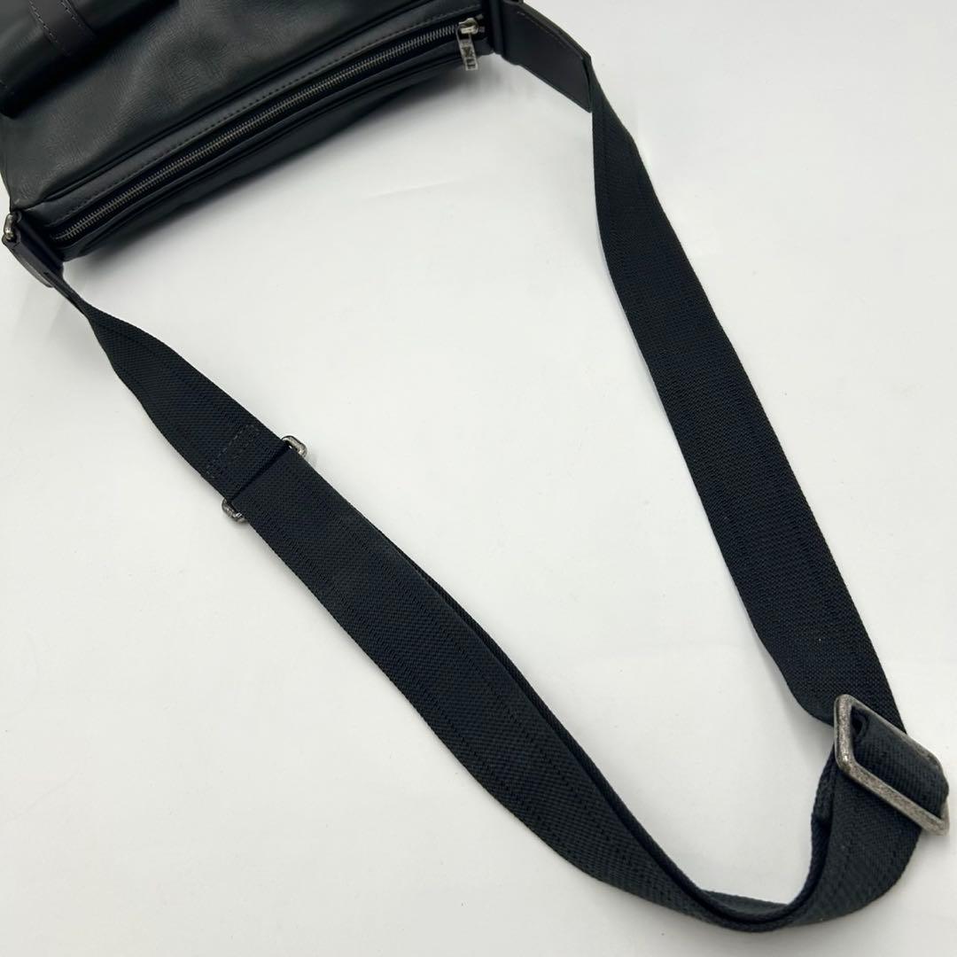 【極美品】ルイヴィトン　ユタ　ウィチタ　メッセンジャーバッグ　レザー　正規品