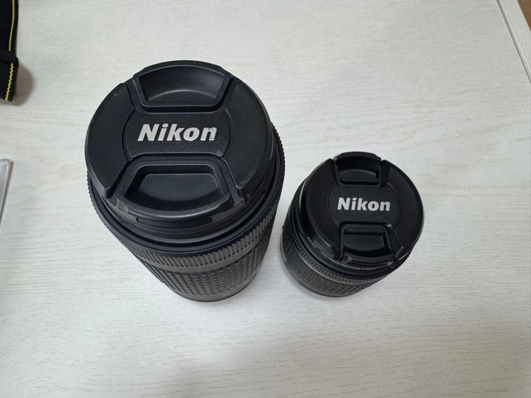 【ショット数990枚】Nikon ニコン D5600 ダブルズームキット