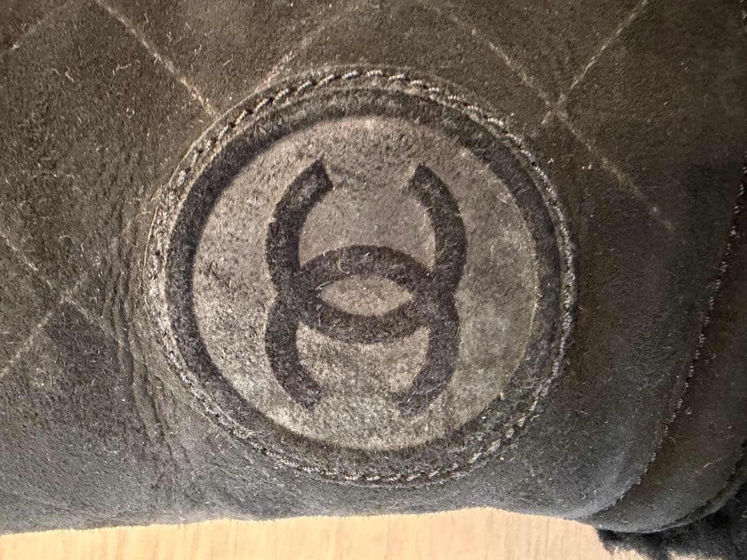 お専用になります✨シャネル 黒 キルティング ムートンブーツ39サイズ