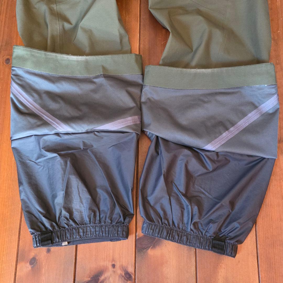 【パタゴニア】ビブパンツ スキーウェア スノーボードウェア (Mサイズ)