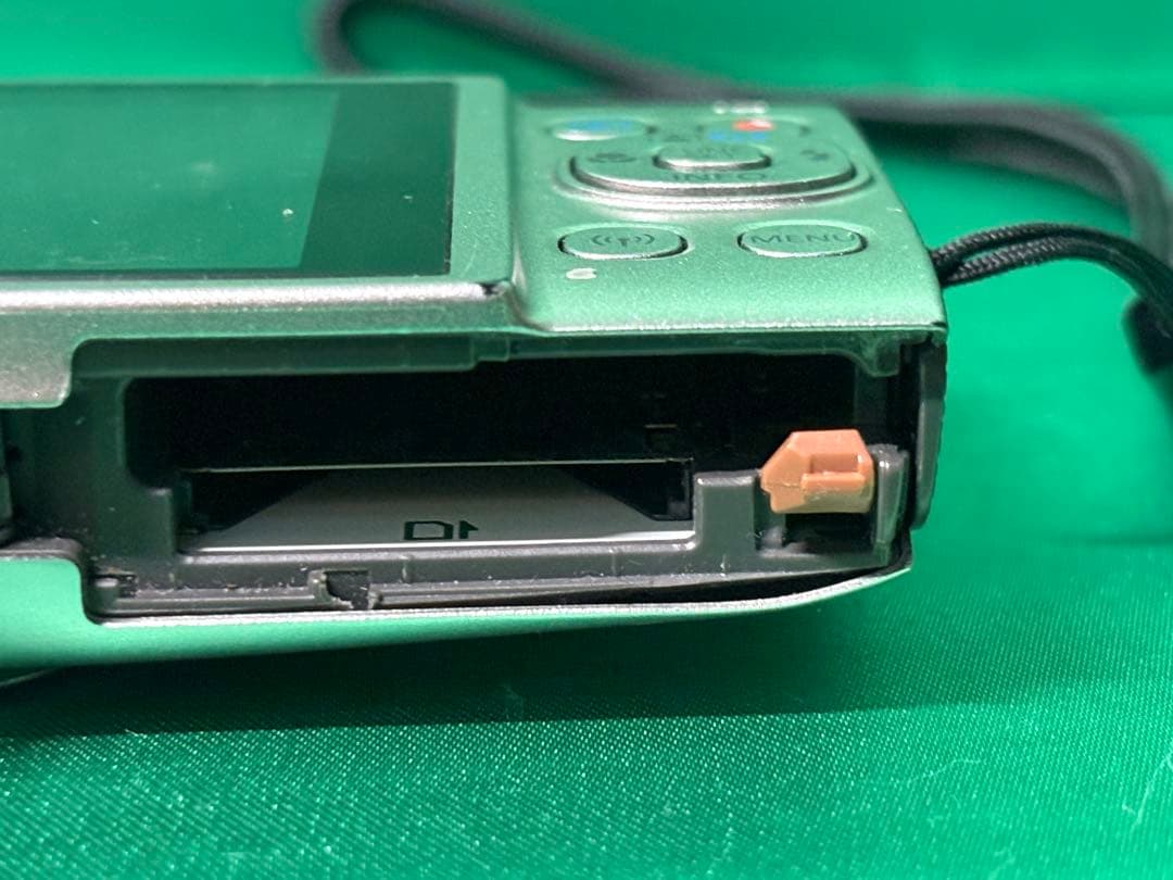 ⭐️M1006A⭐️ Canon IXY 650 PC2274