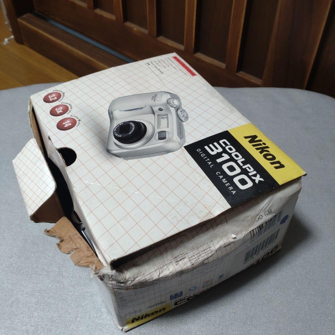 デジタルカメラ Nikon COOLPIX 3100