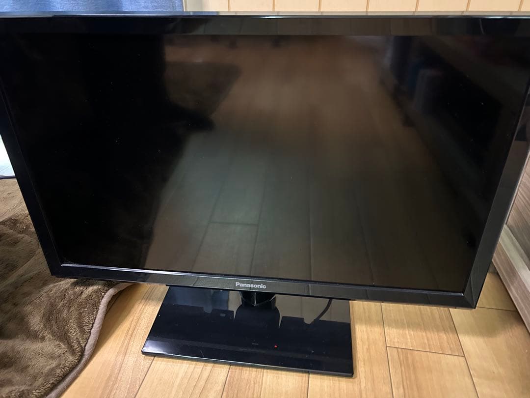 【梱包頼める便！】Panasonic VIERA 24型 TH-24E300