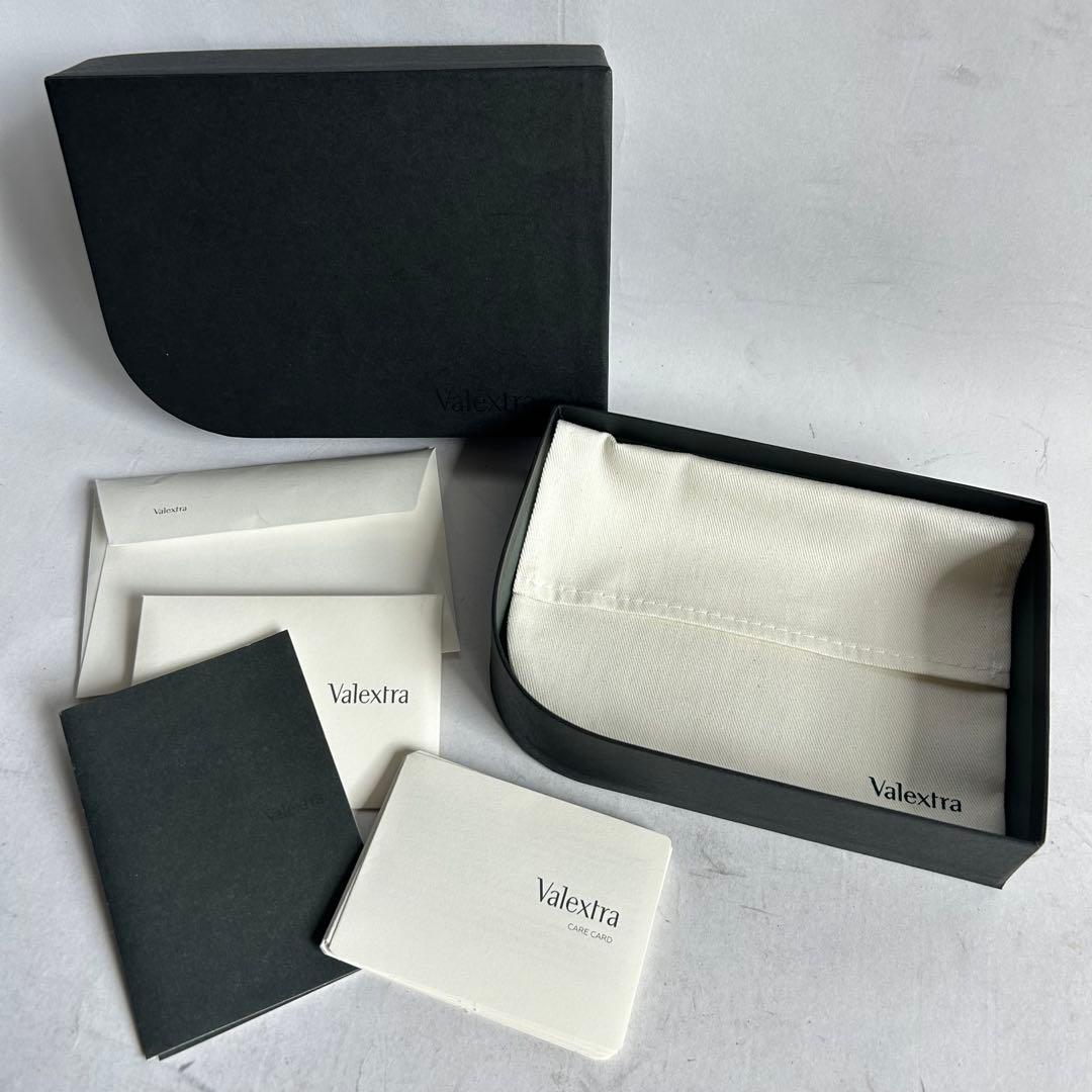 美品✨ヴァレクストラ ミニウォレット ラウンドファスナー カーフスキン グリーン