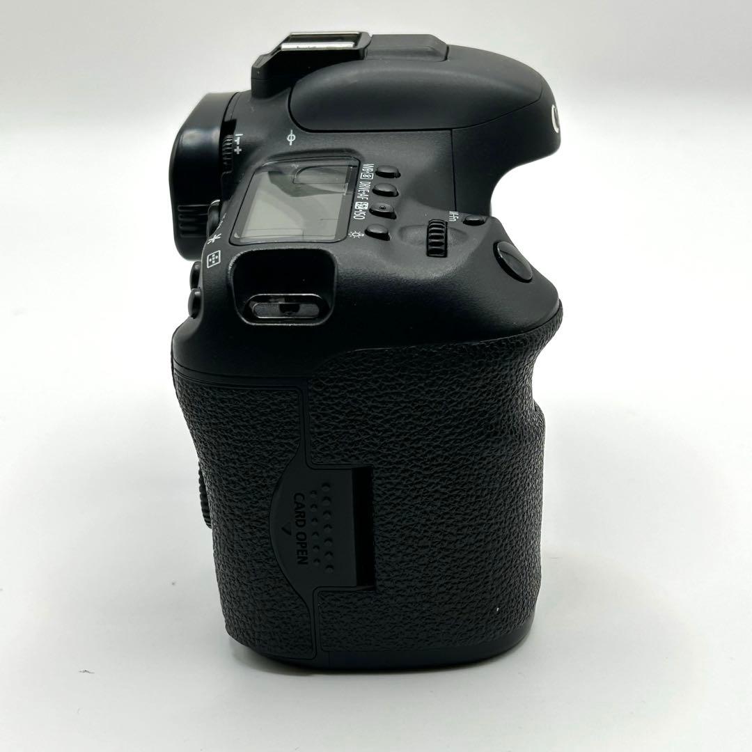 【最終値下げ】 Canon キャノン EOS 7D Mark II 付属品多数