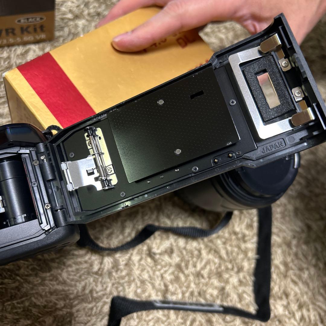 Nikon D3200望遠レンズ付き