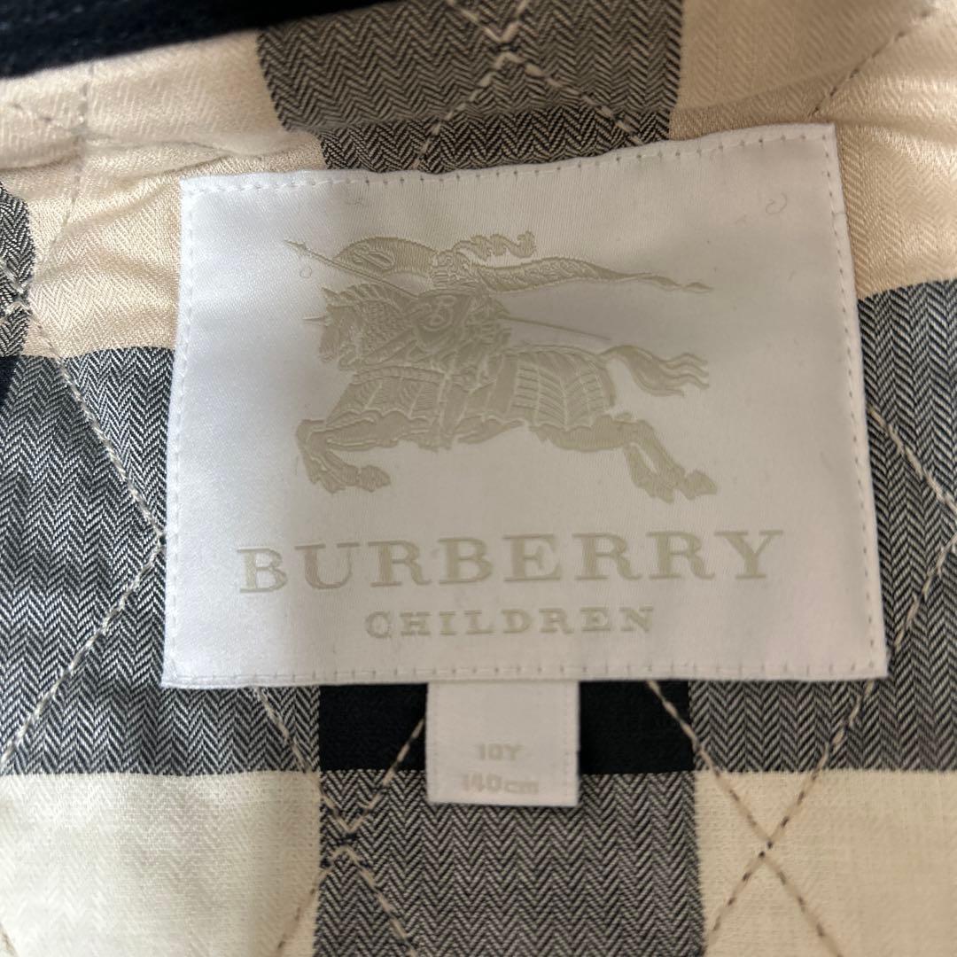 バーバリーチャイルド　コート