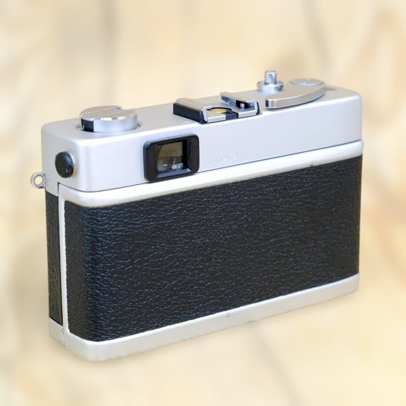 【整備品】KONICA C35 Flash matic コニカ　ケース付