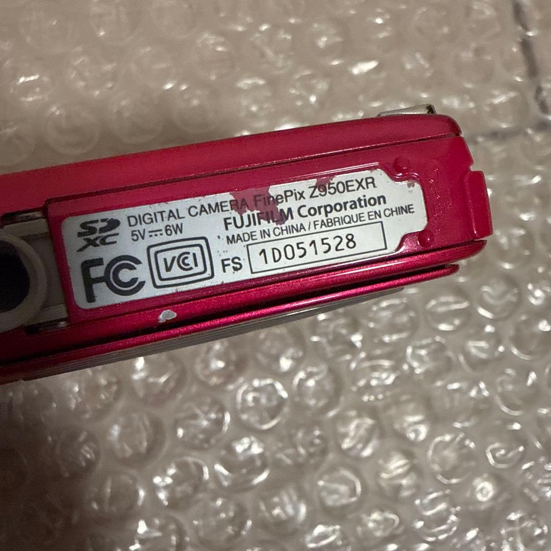 デジカメ　FUJIFILM FINEPIX Z950EXR