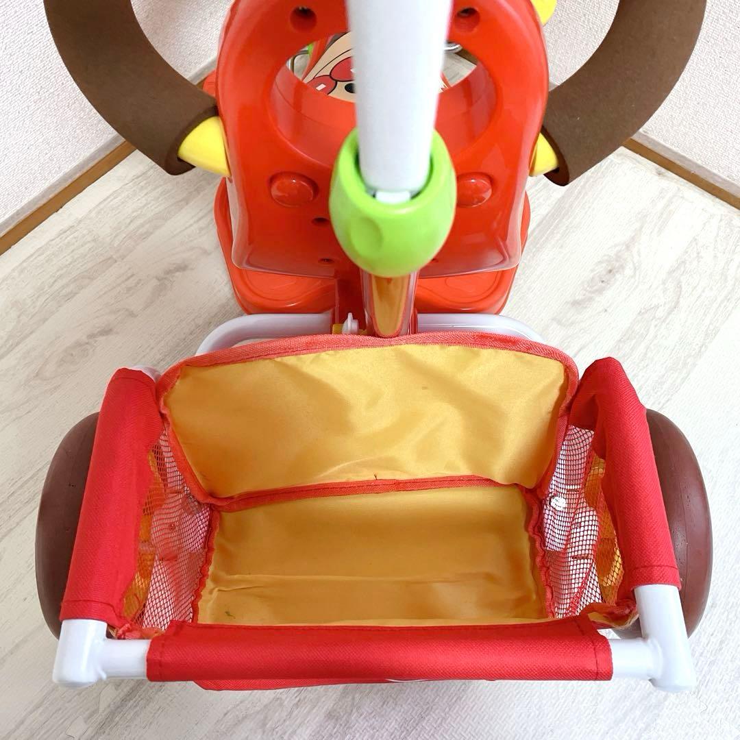 美品 エム・アンド・エム おでかけ三輪車 わくわくアンパンマンごうピースII