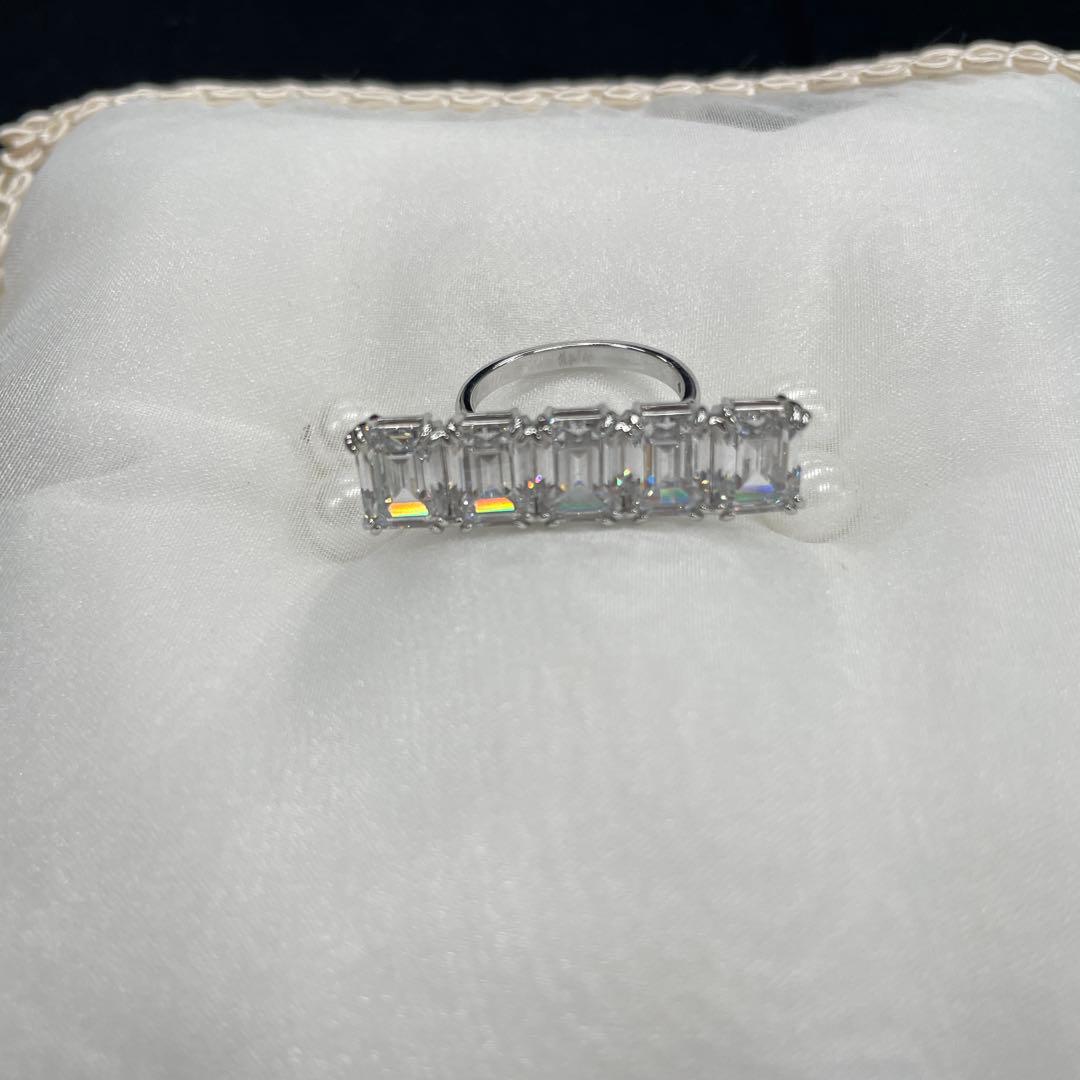 Swarovski Milleniaリング サイズ52