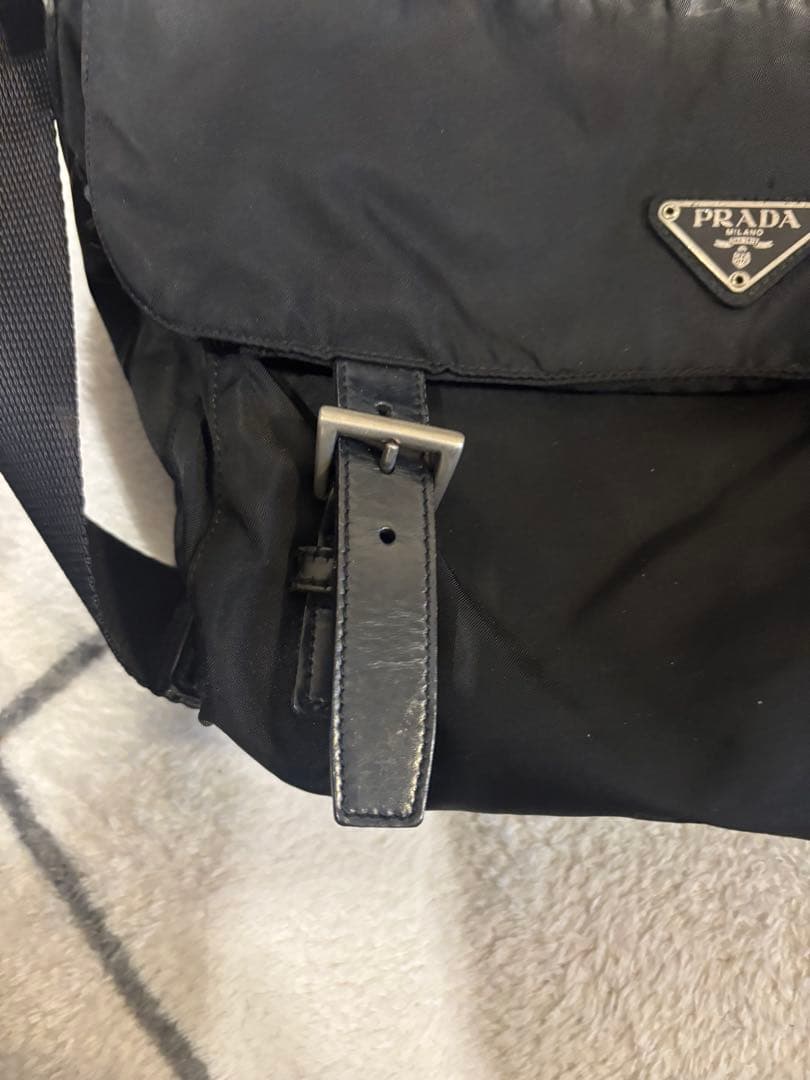 PRADA プラダ メッセンジャー バック