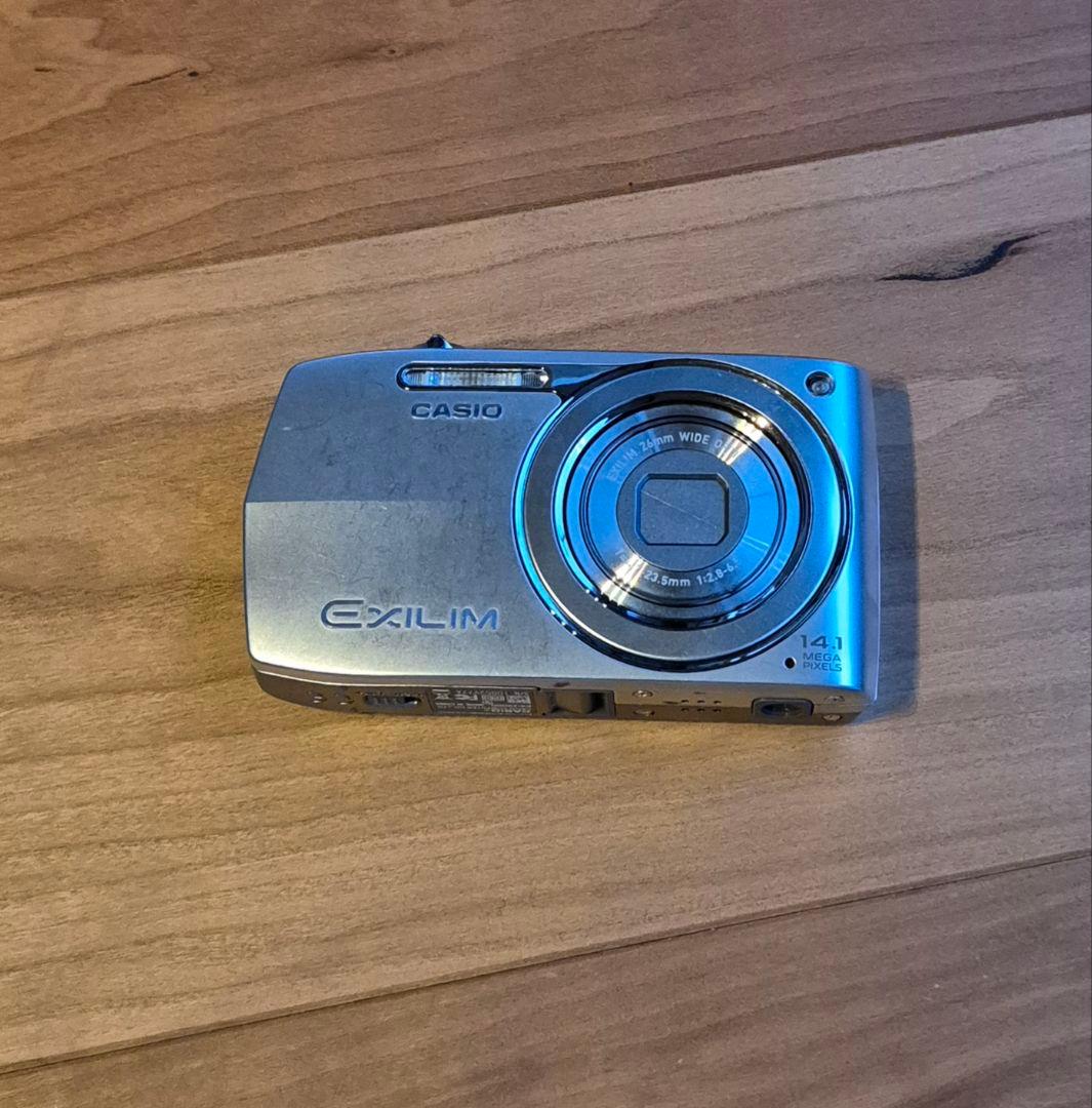 CASIO　EXILIM　EX-Z2000