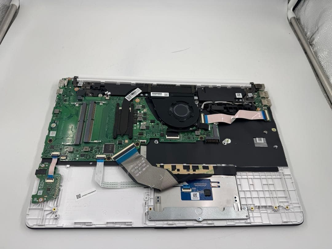 HPノートパソコン★ジャンク★12世代★ corei5★15S-f45042TU