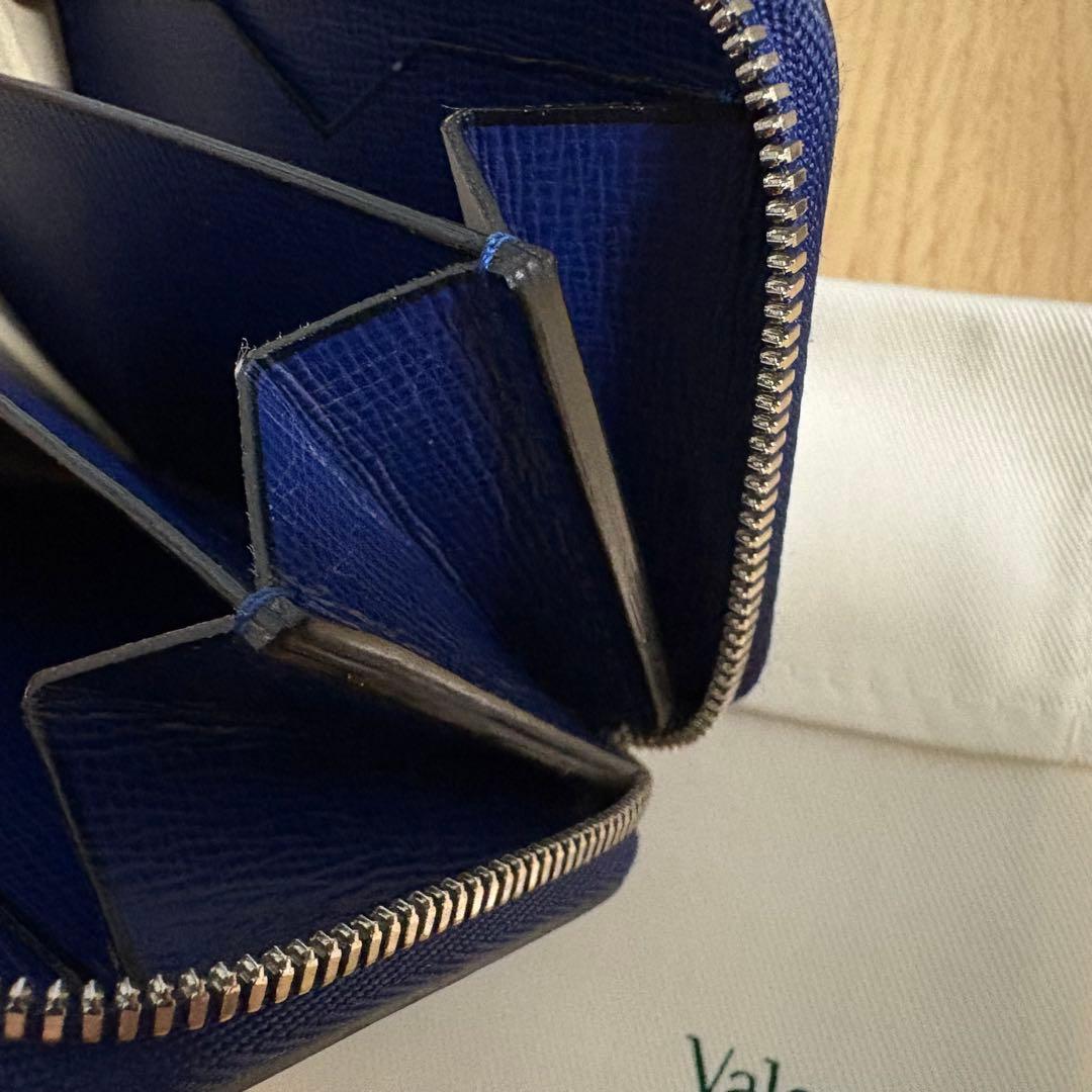 ヴァレクストラ ジップアラウンドカードフォルダー ミニウォレット ロイヤルブルー