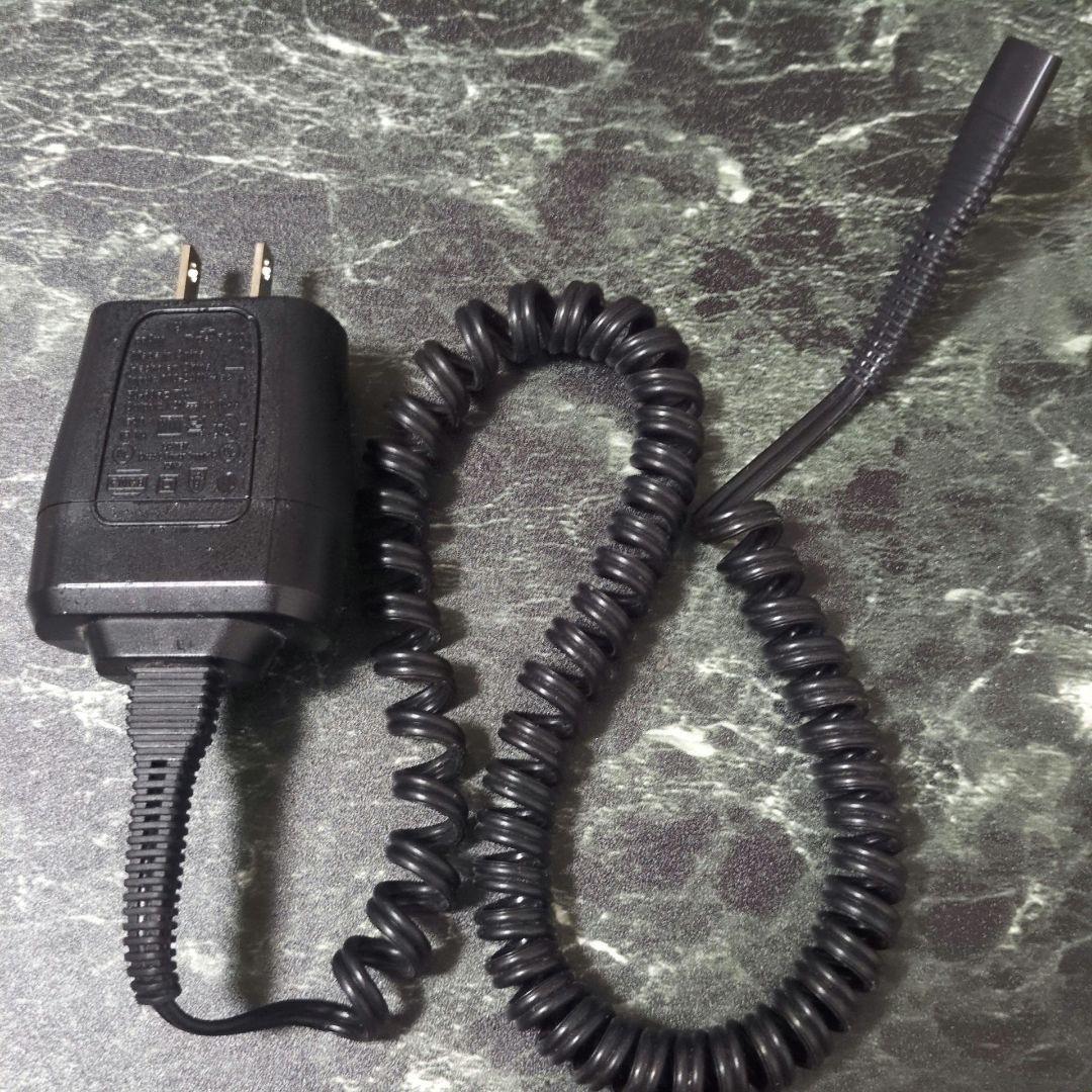 【訳あり・動作良好】BRAUN ブラウン シリーズ9 洗浄機付 髭剃り