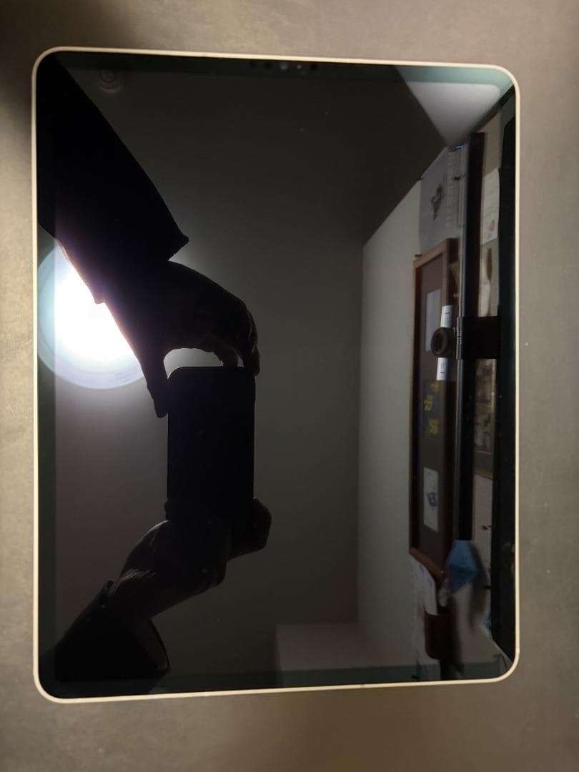 Apple iPad シルバー M1 512MB + 純正Magic KB