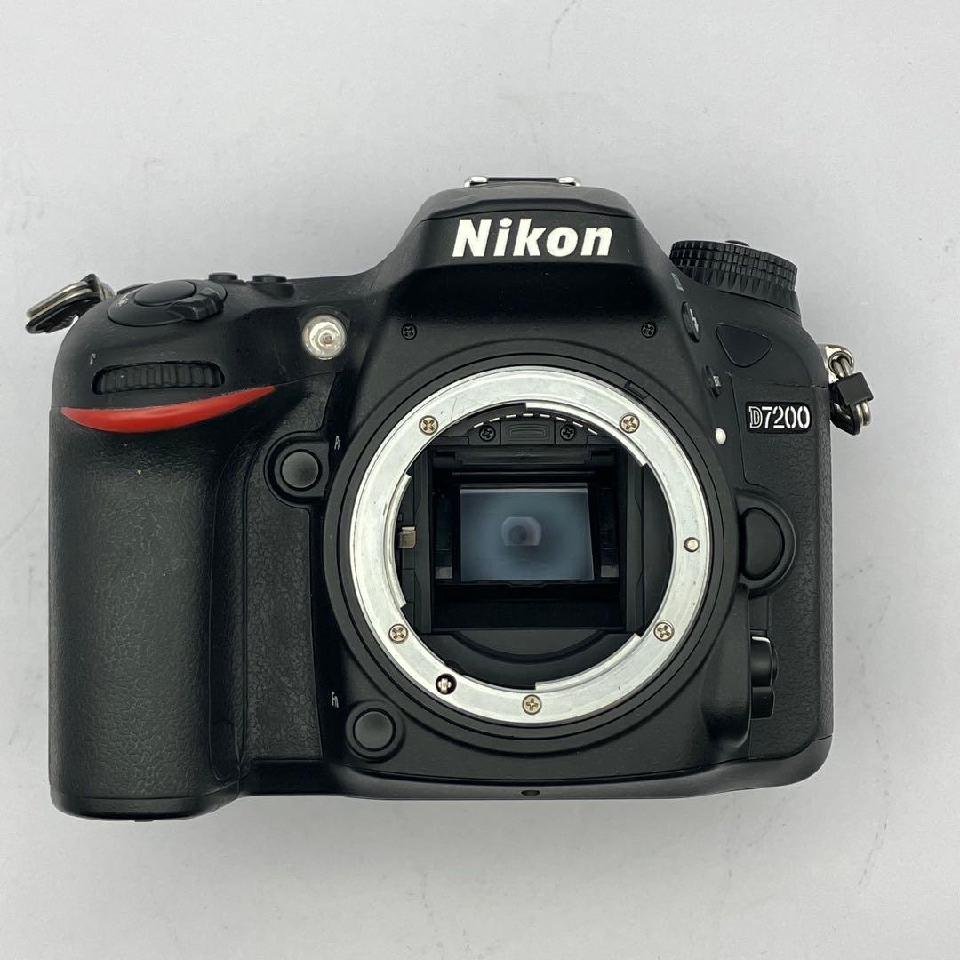Nikon D7200 デジタル一眼レフカメラ　ダブルズームレンズ