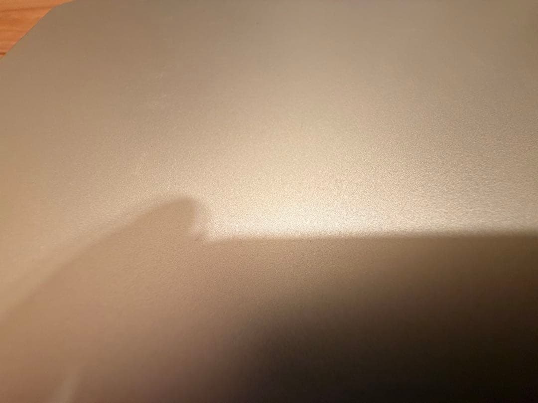 【美品】MacBook Air M3 スターライト 256GB 13インチ