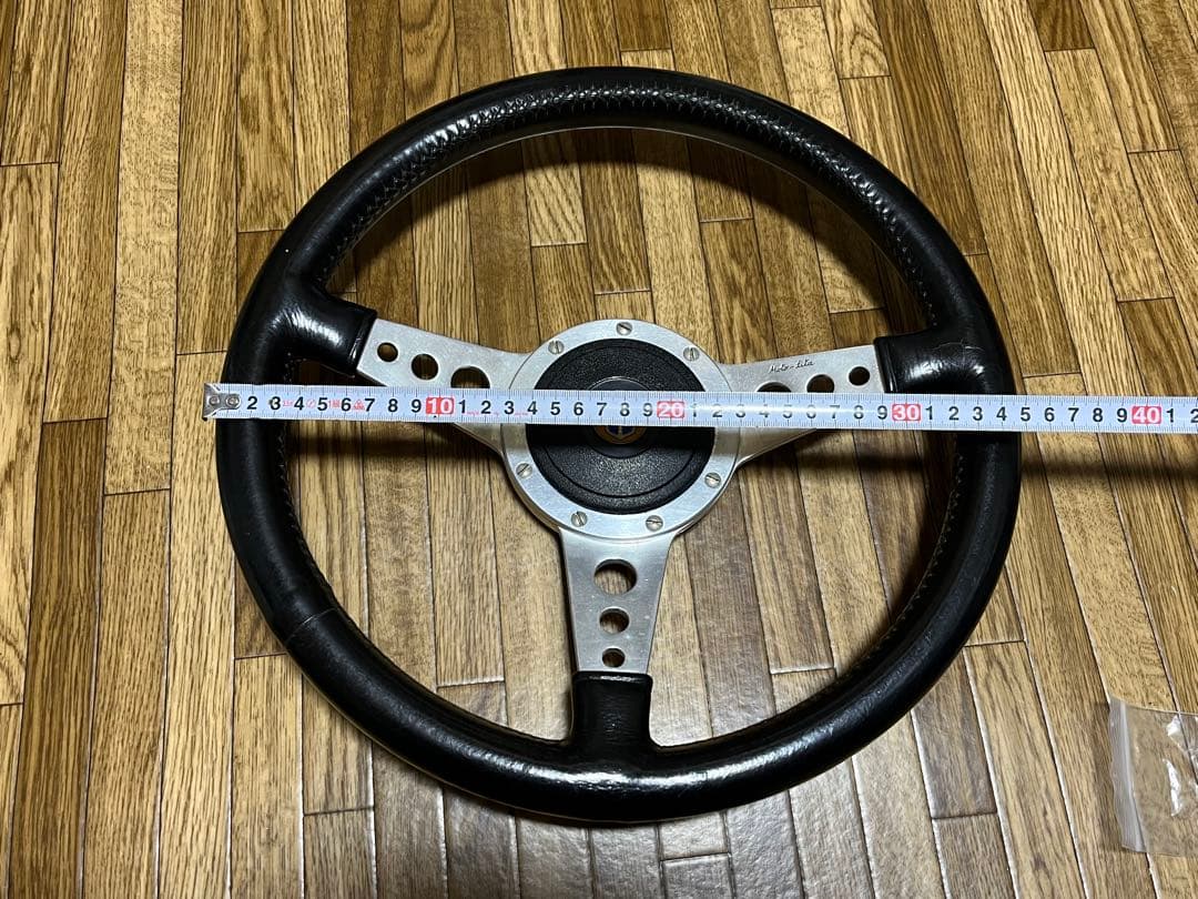 ＊*＊様 Moto-Lita ステアリングホイール 本体 ホーンボタン付