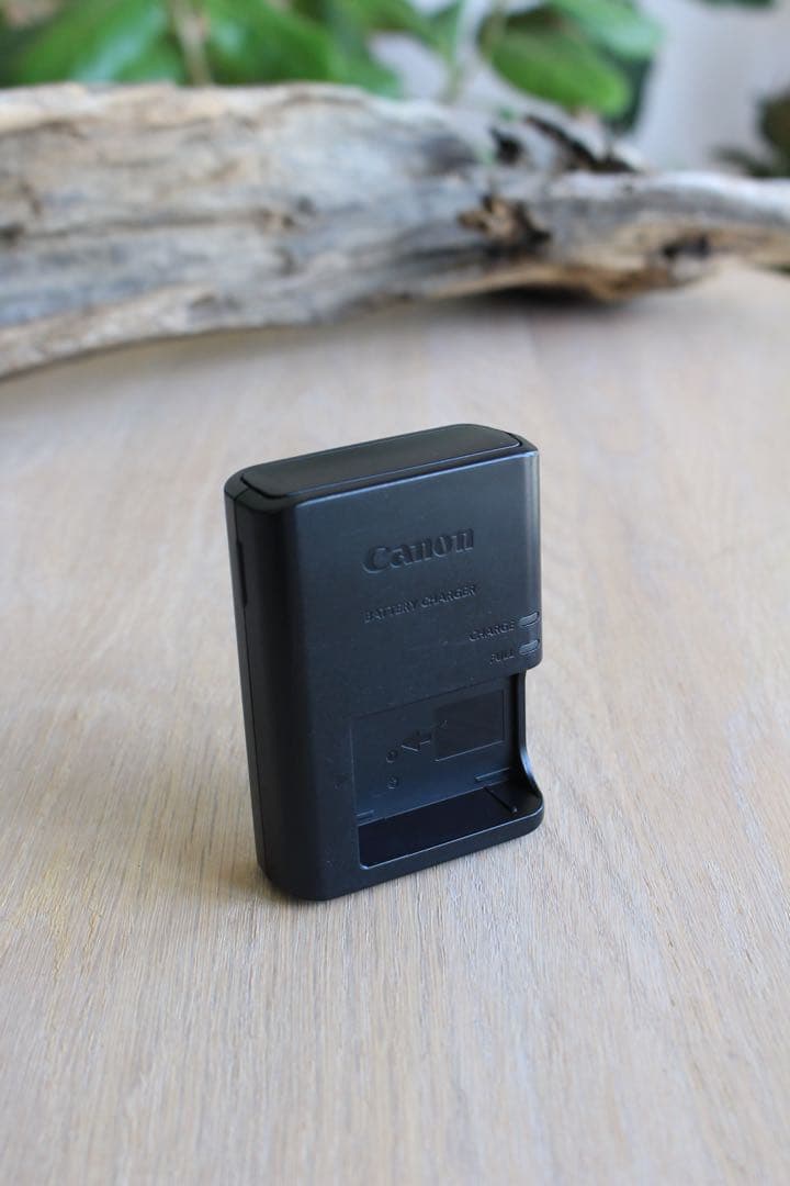 Canon EOS kiss x7 レンズキット　EF-S18-55mm