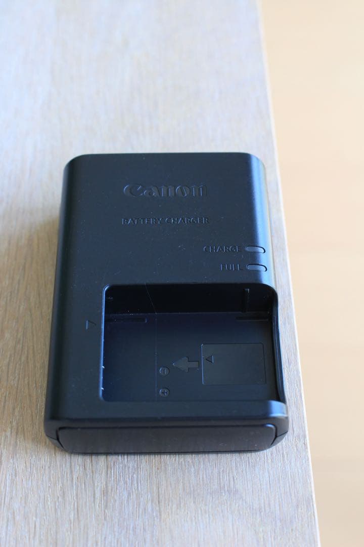 Canon EOS kiss x7 レンズキット　EF-S18-55mm