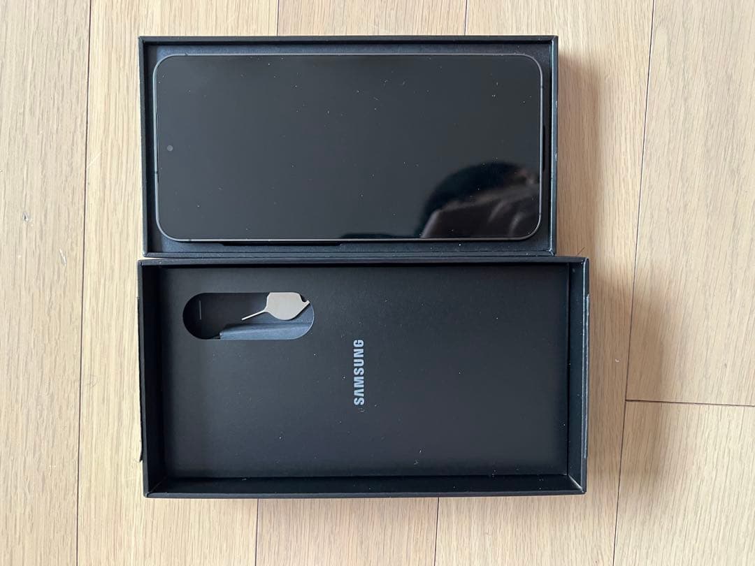 サムスンGalaxy S24 256GB SIMフリー　超美品　ケースおまけ付き