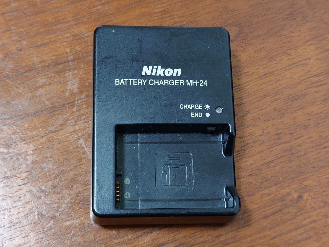 Nikon D3400 デジタル一眼レフカメラ (おまけ付き)