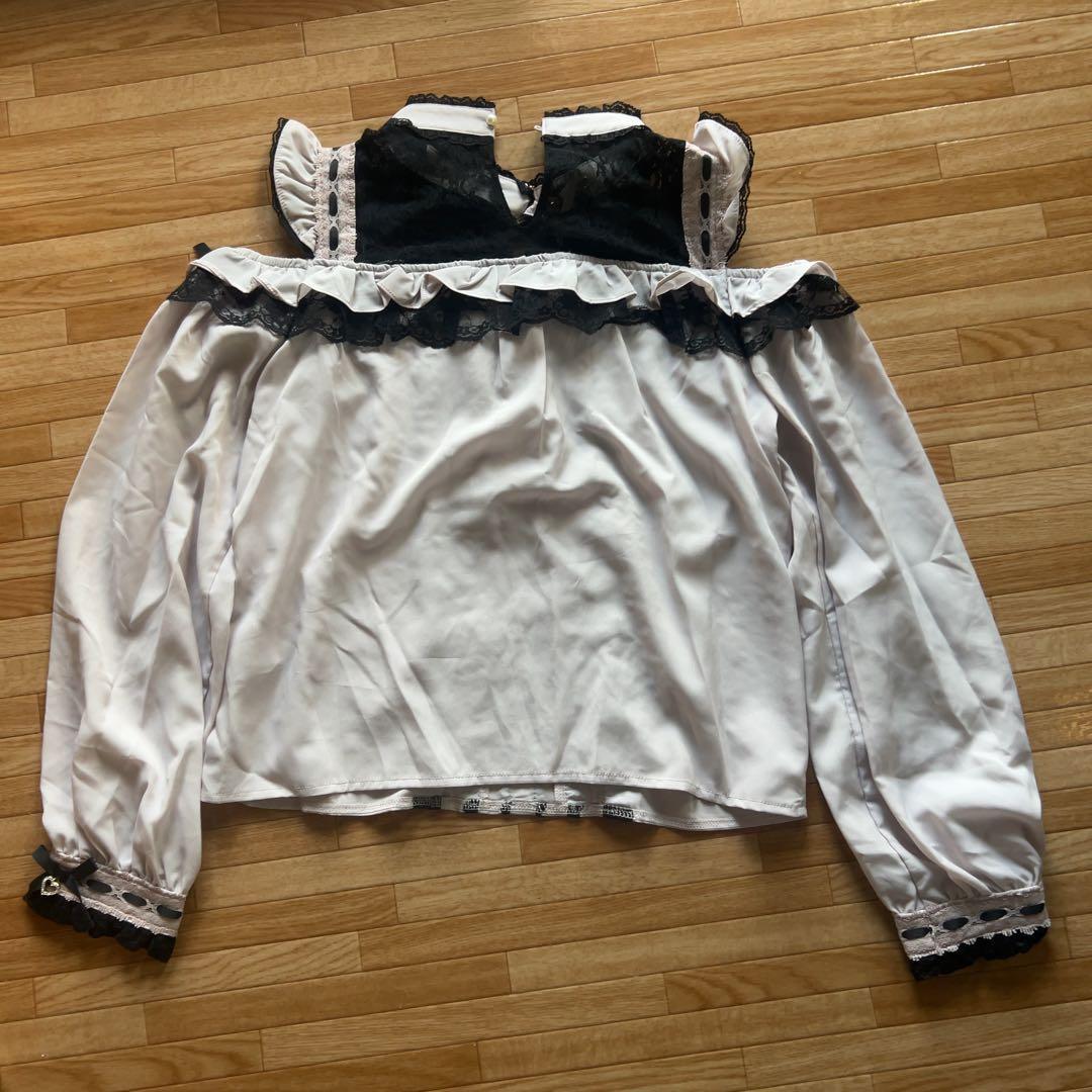 リズリサ長袖ブラウス