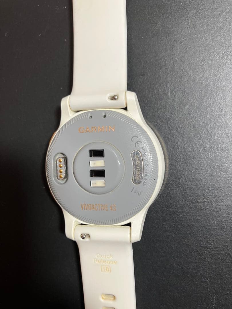GARMIN Vivoactive 4S　スマートウォッチ　充電器付き(互換品)