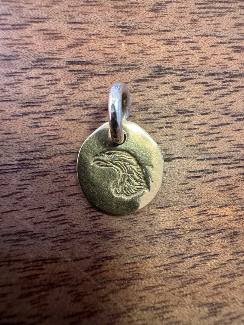 アクセサリー LARRY SMITH EAGLE FACE MEDAL XS 18K