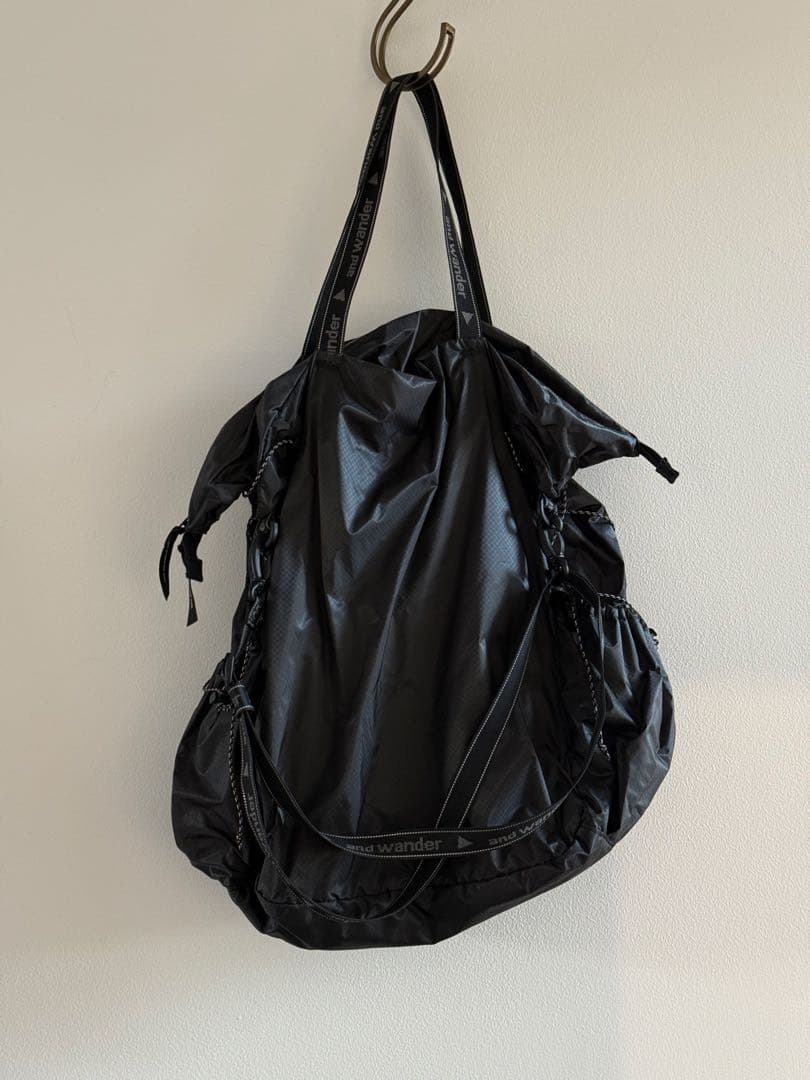 〈and wander〉sil tote bag トートバッグ 2way 黒