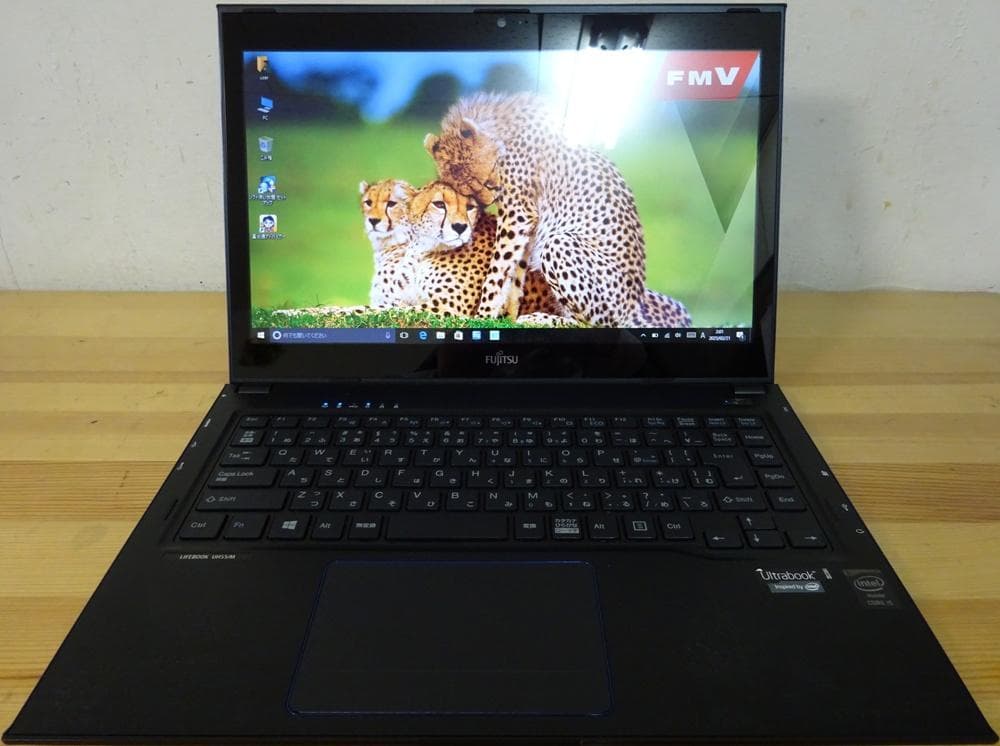 富士通 ノートパソコン LIFEBOOK UH55/M/中古特価良品