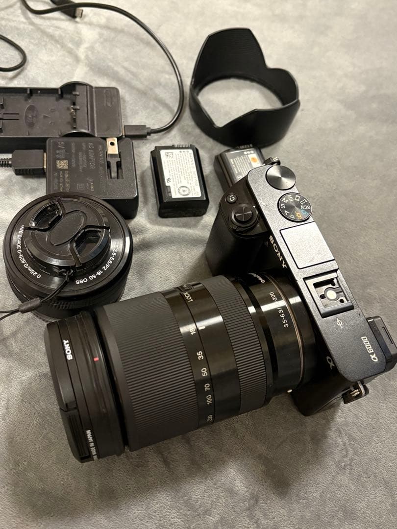 SONY α6000 説明書付 SEL18200LE付き