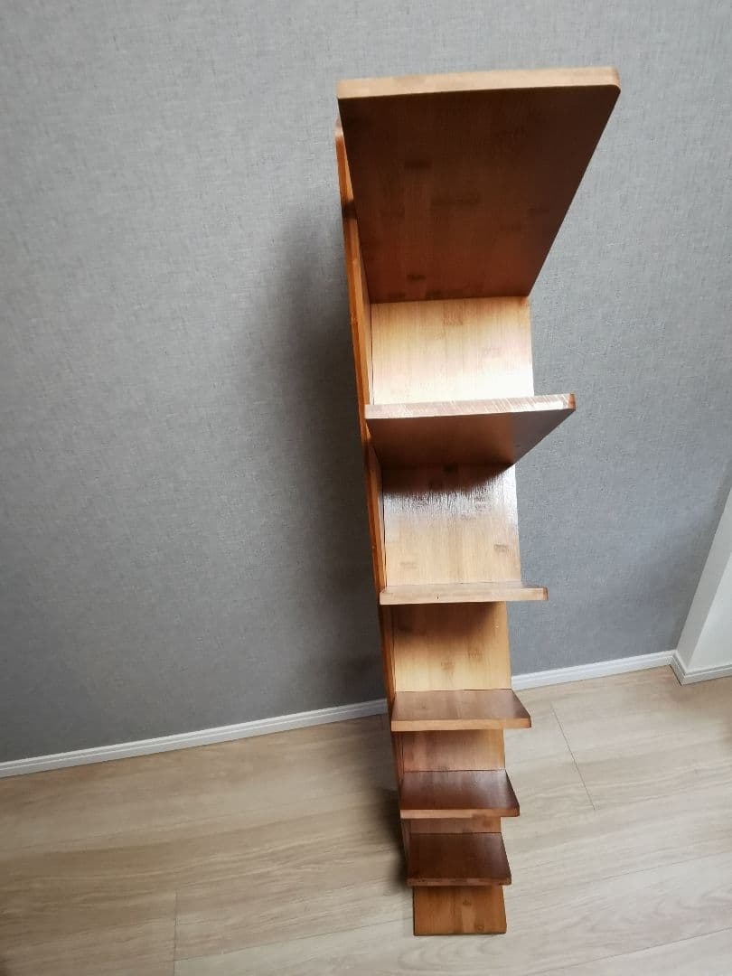 ツリー型　本棚　ブックシェルフ