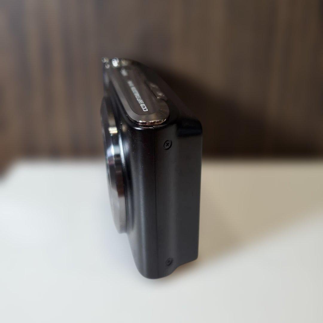 CASIO　デジタルカメラ　EX-H10