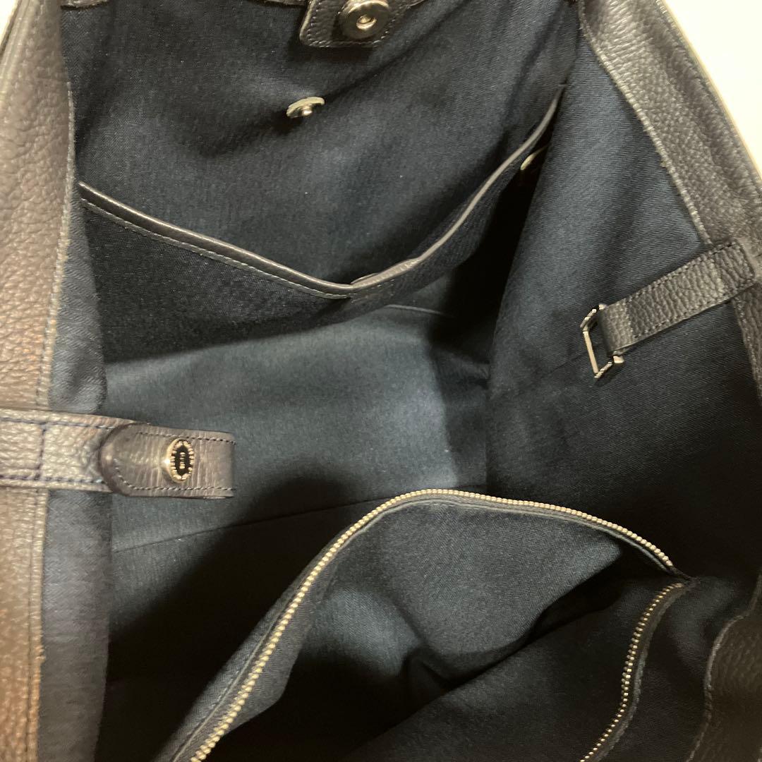 ペッレモルビダ レザー製トートバッグ