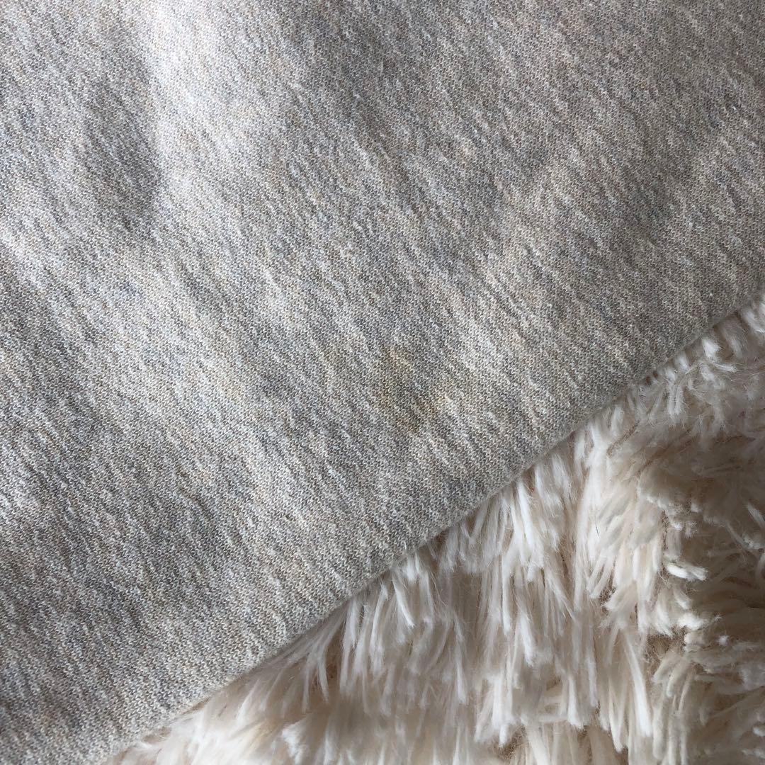 BUTCHER PRODUCTSスウェットパーカーアイボリー限定AT LAST