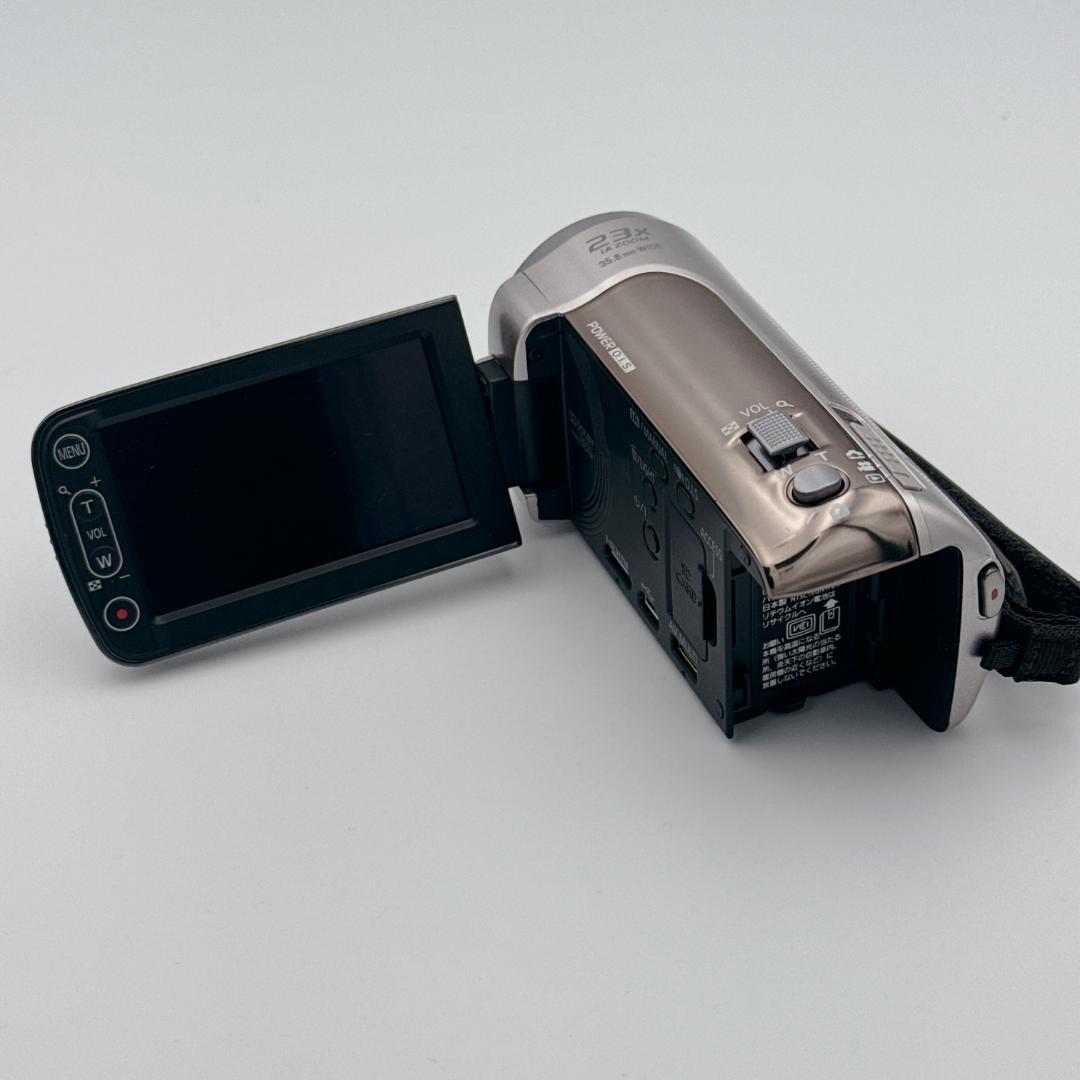 ほぼ未使用 Panasonic デジタルビデオカメラ HDC-TM35 32GB