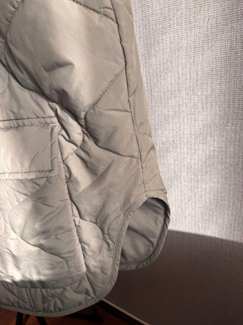 ちえみ　1度のみ使用　キャラクス　CALUX キルティングダウンジャケット