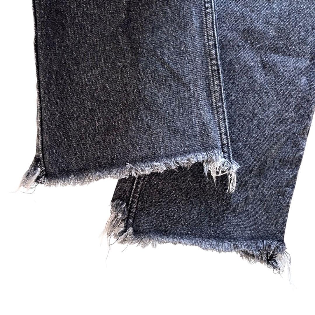 【美品】ウィムガゼット セミフレアデニム 美脚シルエット カットオフ26