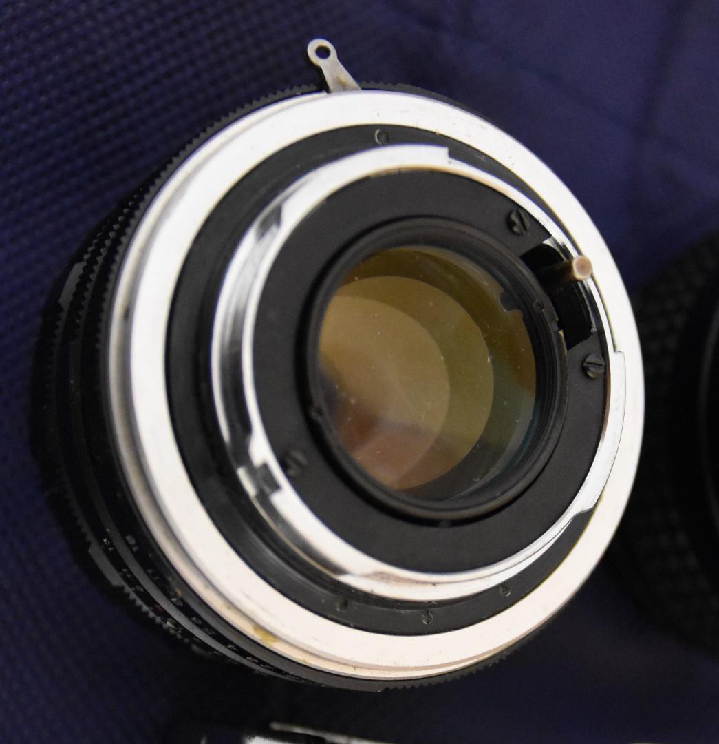 一眼レフフイルムカメラ　ミノルタ　ＳＲ－1+オールドレンズ2本