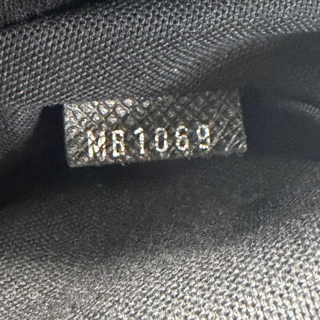 ルイヴィトン タイガ ディミトリ ショルダーバッグ アルドワーズ M32462