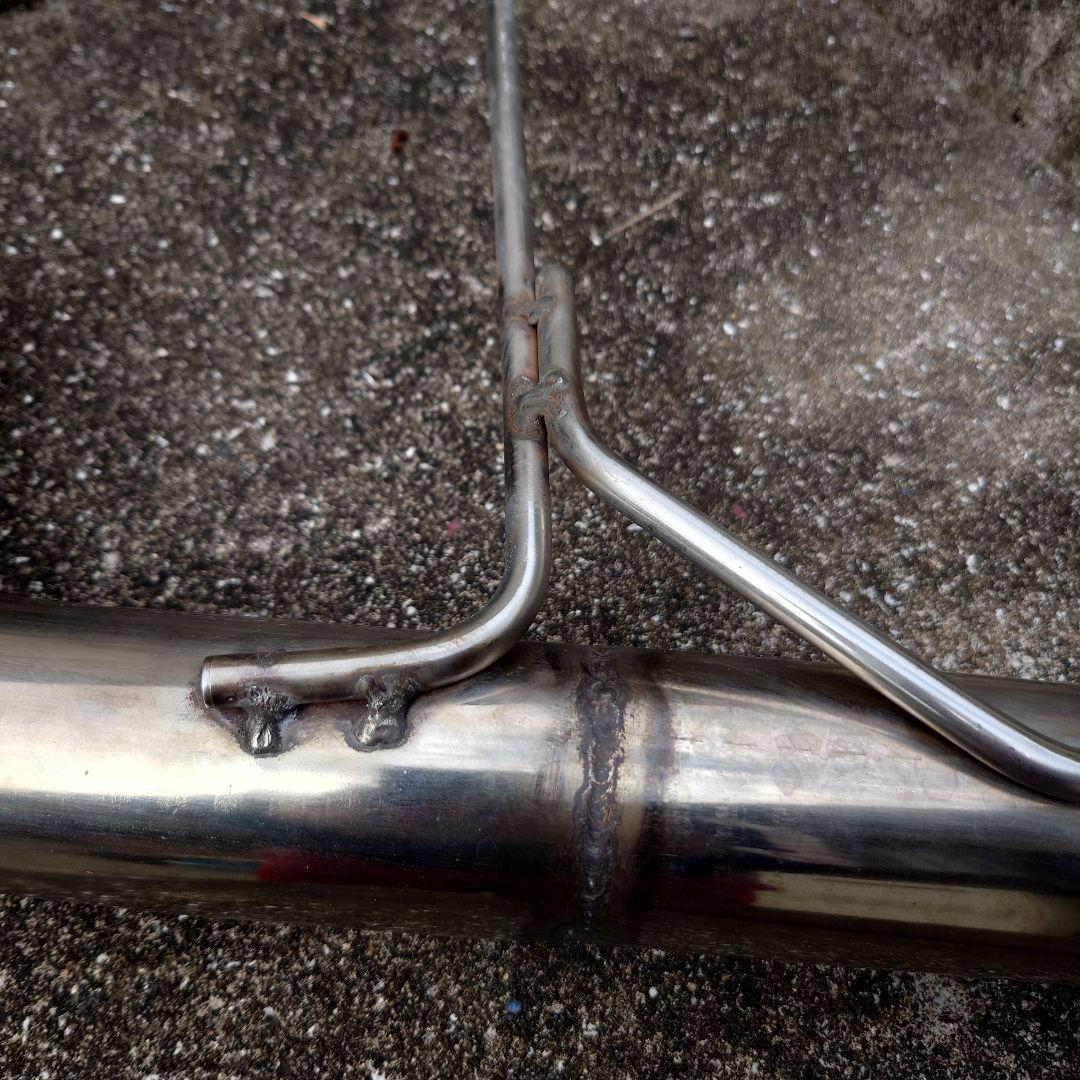 Blue Suns　 320i 社外マフラー E90