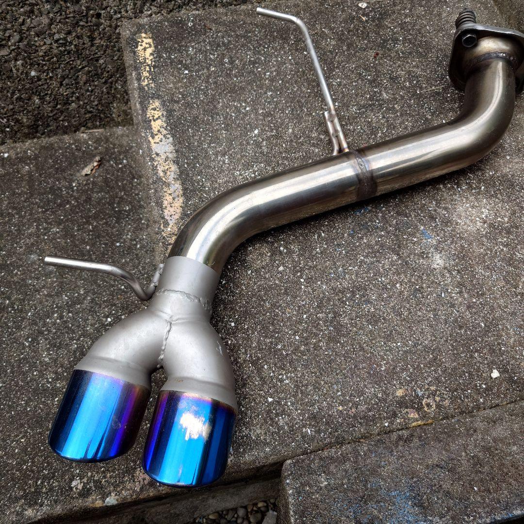 Blue Suns　 320i 社外マフラー E90