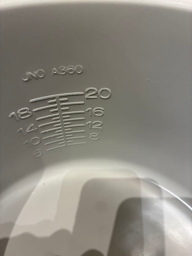 [美品] 2024年製 タイガー 業務用炊飯ジャー 2升炊き JNO-A361