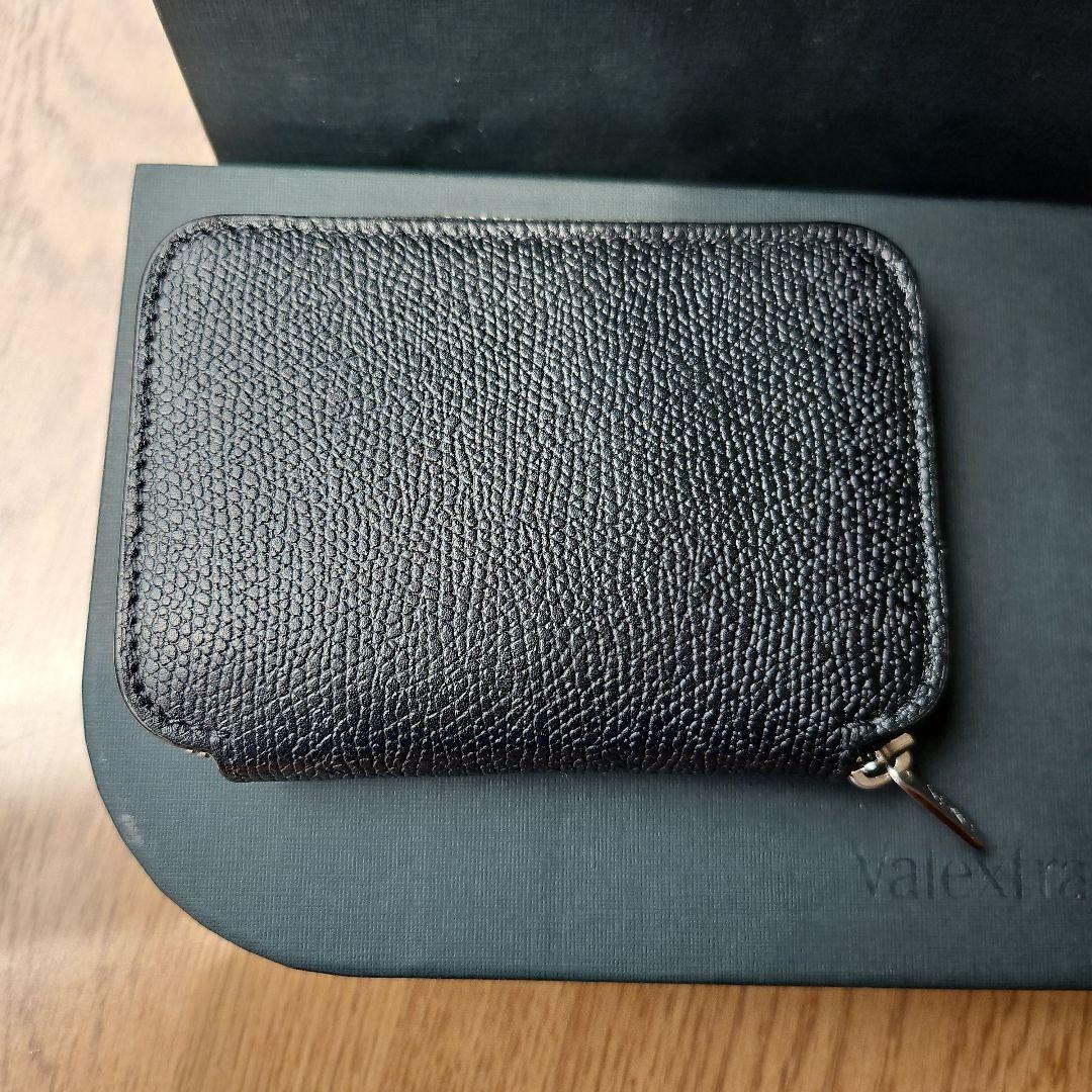 Valextra ブラック ミニウォレット