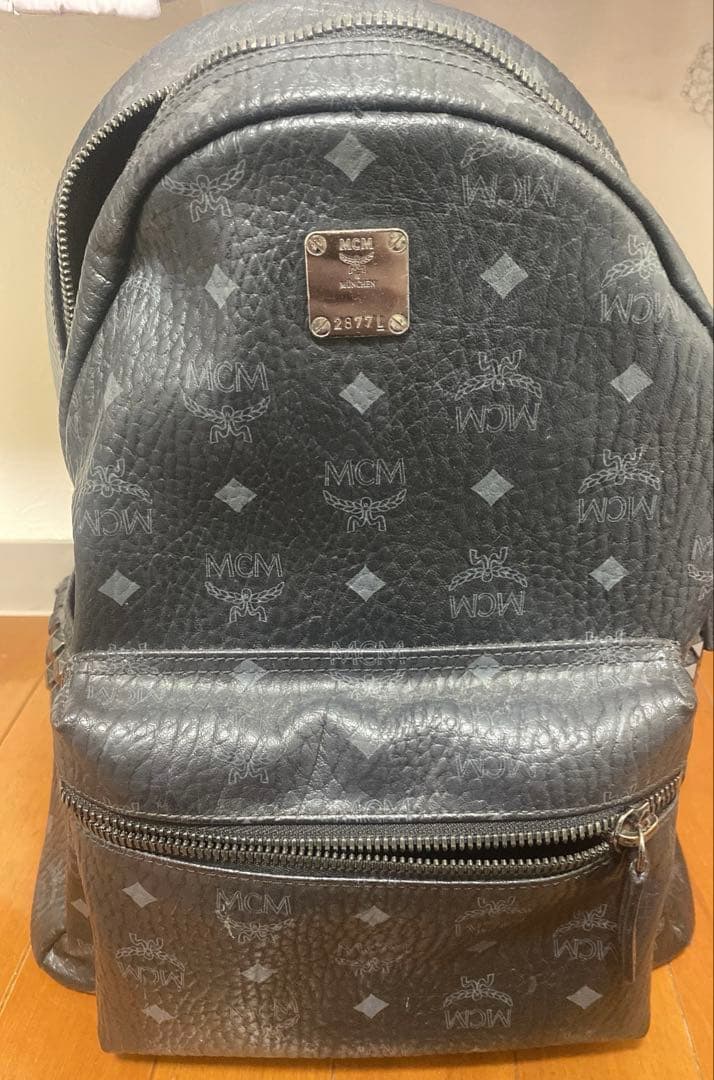 MCM グレー ロゴプリント リュック