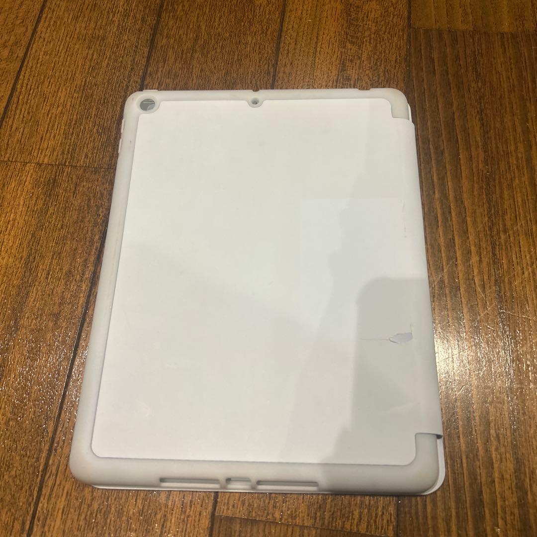 iPad 第6世代 Wi-Fi＋Cellular 32GB ゴールド