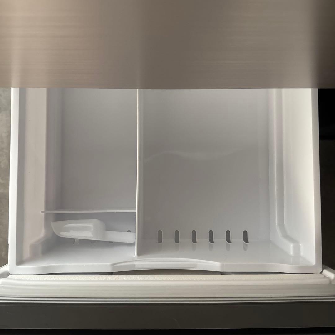 2020年製 日立 ノンフロン冷凍冷蔵庫 R-V32KV